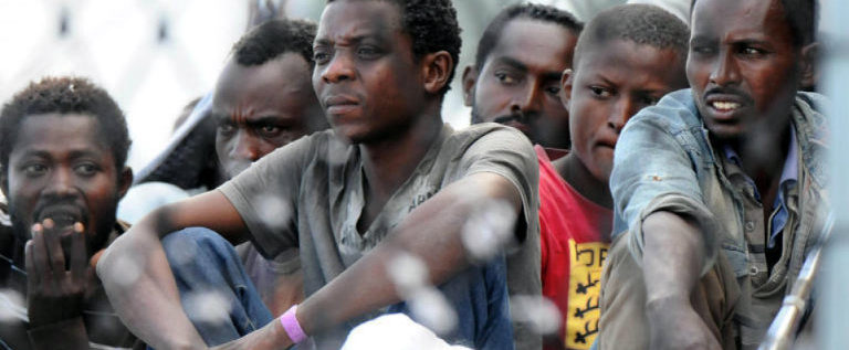 Su Huffington Post: “Per i minori migranti si accende una nuova speranza”